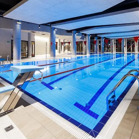 North Apartments, Sunsetview 507 * 코워브제크